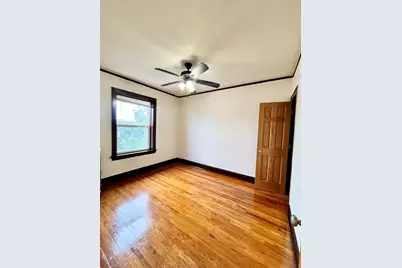 2150 N Kildare Avenue #3, Chicago, IL 60639 - Photo 8