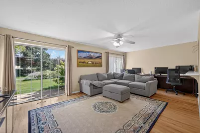 755 W Happfield Drive, Arlington Heights, IL 60004 - Photo 6