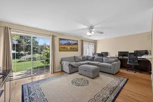 755 W Happfield Dr, Arlington Heights, IL 60004 - Photo 6