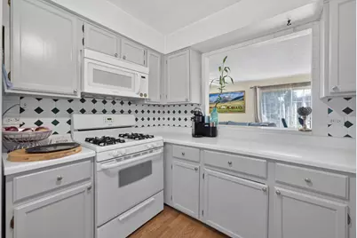 755 W Happfield Drive, Arlington Heights, IL 60004 - Photo 12
