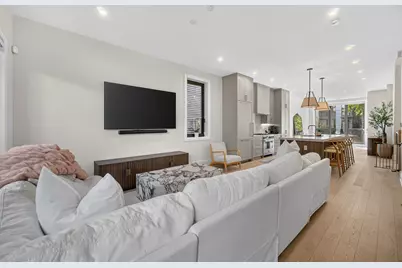 1842 W Iowa Street #1, Chicago, IL 60622 - Photo 4