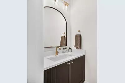 1842 W Iowa Street #1, Chicago, IL 60622 - Photo 14
