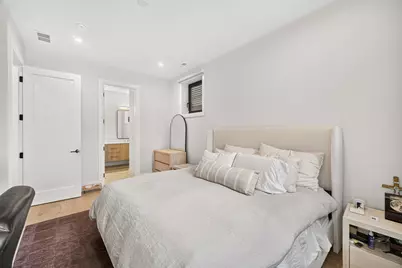 1842 W Iowa Street #1, Chicago, IL 60622 - Photo 12
