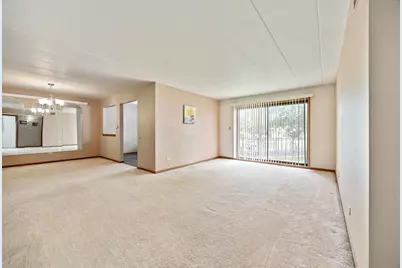 11021 S Theresa Circle #2D, Palos Hills, IL 60465 - Photo 4