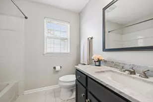 62 Depot St, Vernon Hills, IL 60061 - Photo 16