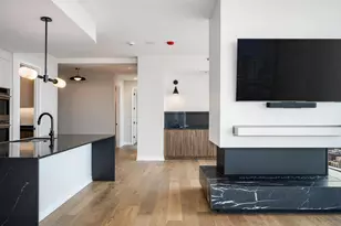 1114 W Carroll Ave, Chicago, IL 60607 - Photo 10