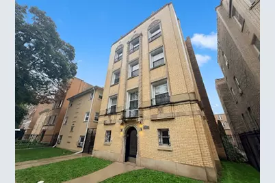 6235 N Francisco Avenue, Chicago, IL 60659 - Photo 1