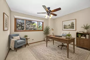 34015 White Oak Ln, Gurnee, IL 60031 - Photo 14