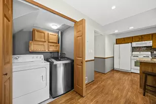 34015 White Oak Ln, Gurnee, IL 60031 - Photo 12