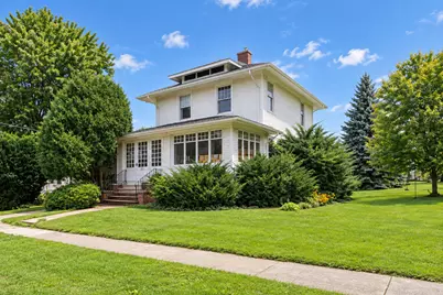 11705 Prairie Avenue, Hebron, IL 60034 - Photo 1