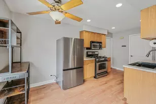 1546 Timber Trl, Wheaton, IL 60189 - Photo 4