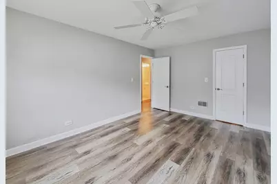 1546 Timber Trail #1546, Wheaton, IL 60189 - Photo 10