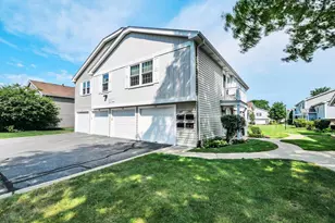 1546 Timber Trl, Wheaton, IL 60189 - Photo 20
