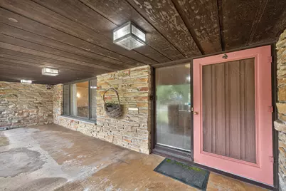 100 Forsythe Lane, Dekalb, IL 60115 - Photo 12