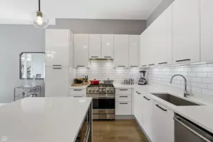 1611 N Hermitage Ave, Chicago, IL 60622 - Photo 6