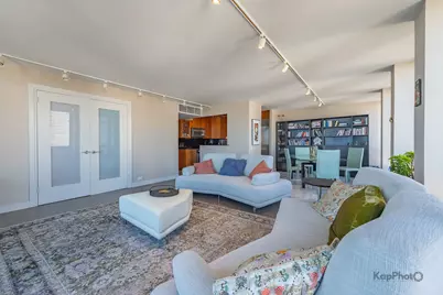 260 E Chestnut Street #3902, Chicago, IL 60611 - Photo 10