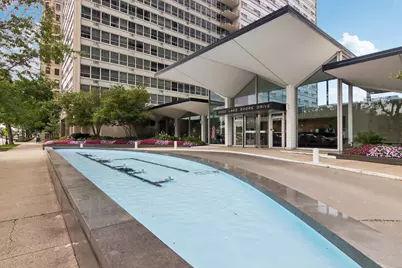 3550 N Lake Shore Drive #820, Chicago, IL 60657 - Photo 2