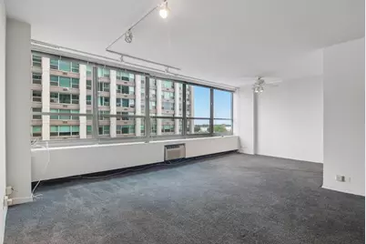 3550 N Lake Shore Drive #820, Chicago, IL 60657 - Photo 8