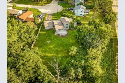 6022 Fireside Drive, Rockford, IL 61114 - Photo 44