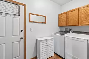 271 Fairhaven Dr, Saint Charles, IL 60175 - Photo 20