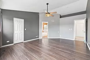 995 Christine Ln, Antioch, IL 60002 - Photo 16