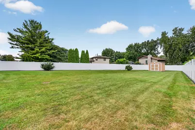 706 Country Squire Court, Morris, IL 60450 - Photo 30