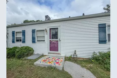301 W Center Street, Danville, IL 61832 - Photo 2