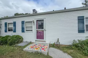 301 W Center St, Danville, IL 61832 - Photo 2