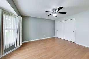2172 N Queensburg Ln, Palatine, IL 60074 - Photo 14