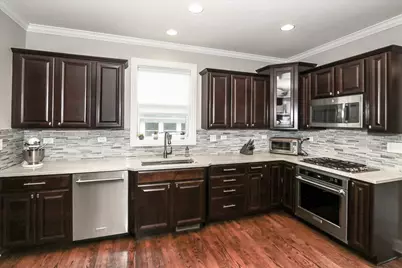 315 W Franklin Street, Wheaton, IL 60187 - Photo 6