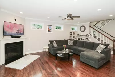 315 W Franklin Street, Wheaton, IL 60187 - Photo 16