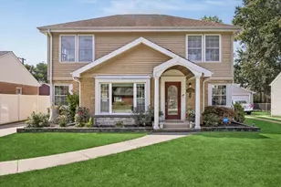 1514 Newberry Ave, La Grange Park, IL 60526 - Photo 1