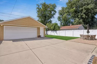 1514 Newberry Avenue, La Grange Park, IL 60526 - Photo 24