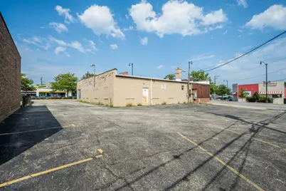 4835 Dempster Street, Skokie, IL 60077 - Photo 4