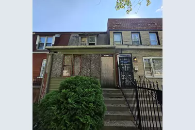 10619 S Champlain Avenue, Chicago, IL 60628 - Photo 2