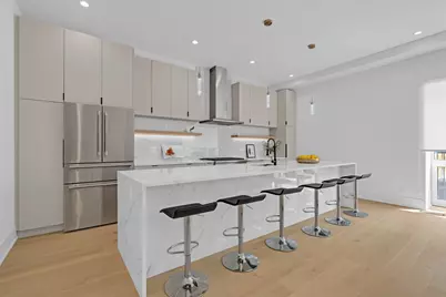 505 W Elm Street #3, Chicago, IL 60610 - Photo 6