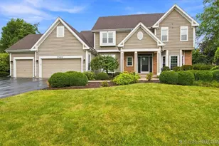 39W832 Carl Sandburg Rd, Saint Charles, IL 60175 - Photo 1