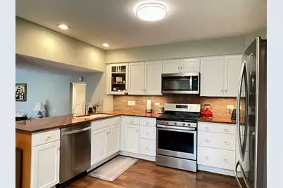 1039 Garfield Avenue, Libertyville, IL 60048 - Photo 12