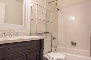 801 S Plymouth Ct, Chicago, IL 60605 - Photo 2