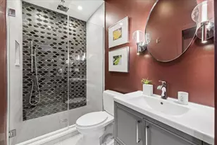 2411 W Walton St, Chicago, IL 60622 - Photo 24