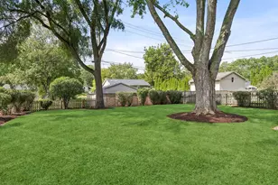 114 Briar Ln, Geneva, IL 60134 - Photo 14
