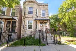 2114 S Trumbull Ave, Chicago, IL 60623 - Photo 1