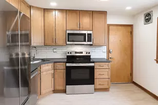 1531 Balmoral Ave, Westchester, IL 60154 - Photo 6