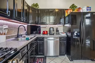 514 W 66th St, Chicago, IL 60621 - Photo 14