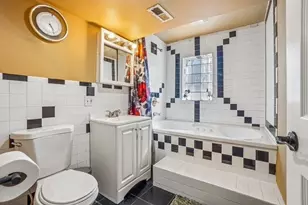 514 W 66th St, Chicago, IL 60621 - Photo 18