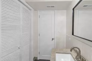 706 Armitage Ave, Glendale Heights, IL 60139 - Photo 30