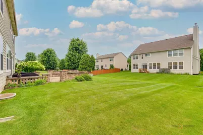 2030 Padua Drive, Elgin, IL 60123 - Photo 30