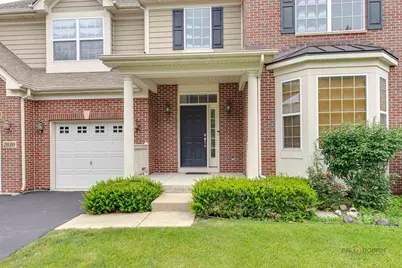 2030 Padua Drive, Elgin, IL 60123 - Photo 2