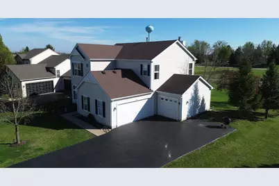 2039 Greenview Drive, Woodstock, IL 60098 - Photo 2