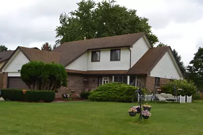 258 Mayflower Lane, Bolingbrook, IL 60490 - Photo 1